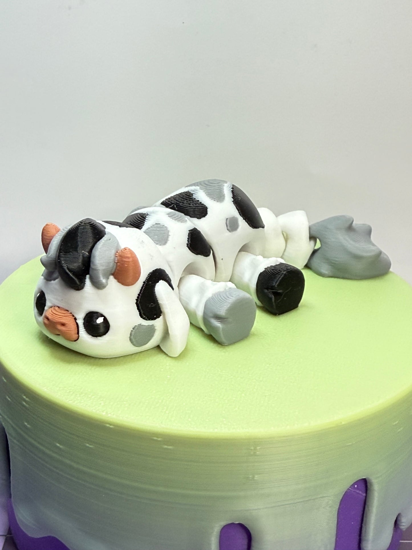 4" Spotted Cows!