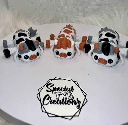 4" Spotted Cows!