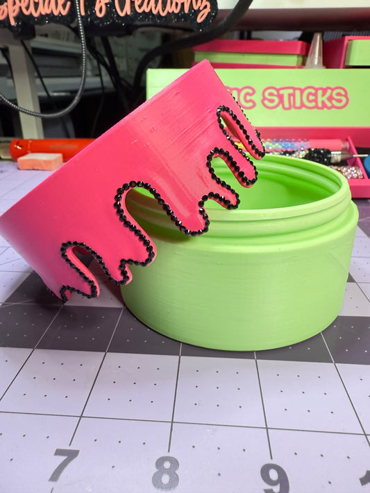3D Printed - Drippy Container